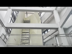 Paredes feitas sob encomenda da escalada do parque da aventura para a anti segurança UV das crianças